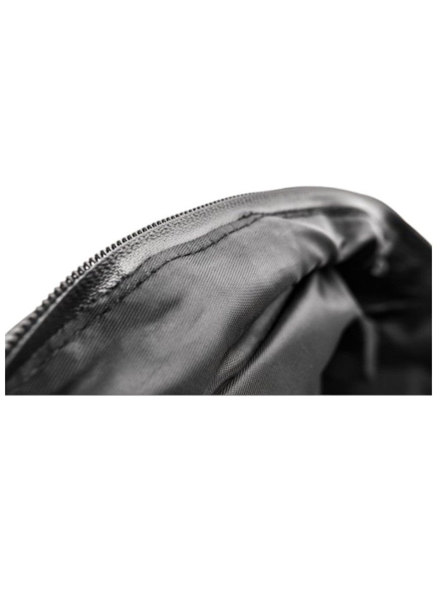 Smell Absorbent Travel Tote bag in Black