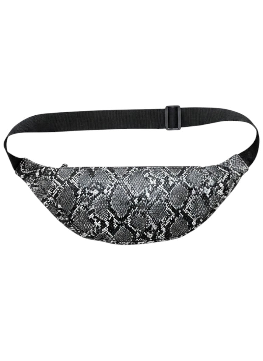 Cobra Fanny Pack in Black